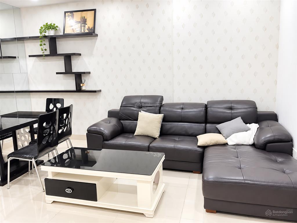 Bán căn 2 phòng ngủ him lam riverside quận 7 view pháo hoa, đầy đủ nội thất, tầng cao thoáng mát