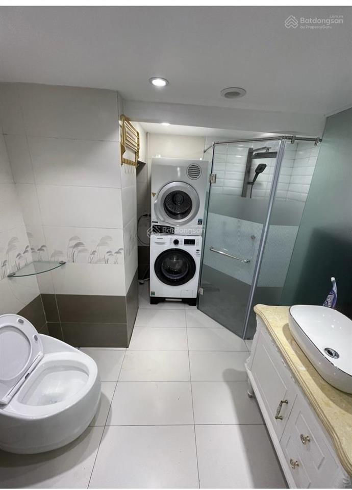 Bán nhà tầng 1  40m2 trung tâm hải phòng  ngõ 80 đường hoàng văn thụ (nhà cách đường chỉ 5m) 