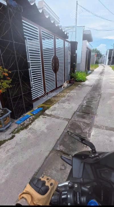 Cần bán đất tại thị trấn long điền, 1,3 tỷ, 77m2 dân cư đông đúc
