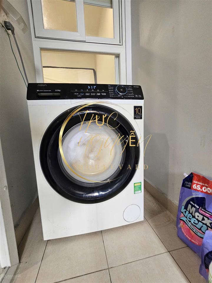 Em cho thuê căn hộ 3pn giá 18tr/th, đầy đủ nội thất tốt, gần 100m2, rộng thoáng, hướng mát