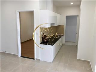 Em chuyển nhượng căn hộ 68,02m/2pn/3,5 tỷ, không nội thất, bao hết thuế phí, có sẵn hợp đồng thuê