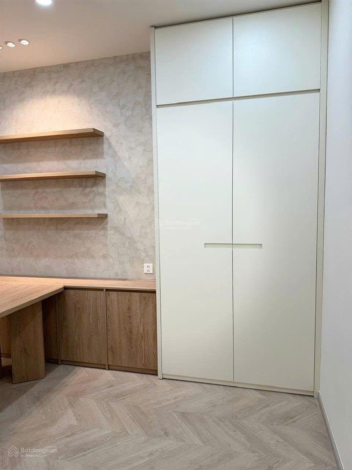 Hot! cần cho thuê gấp căn hộ 2pn full nội thất lumiere boulevard free tiện ích, ở ngay