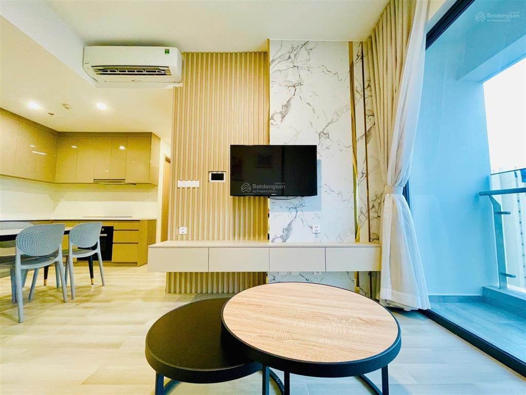 Cho thuê 2pn full nt, 15 tr/tháng. 2pn view sông, công viên & pháo hoa tại masteri centre point