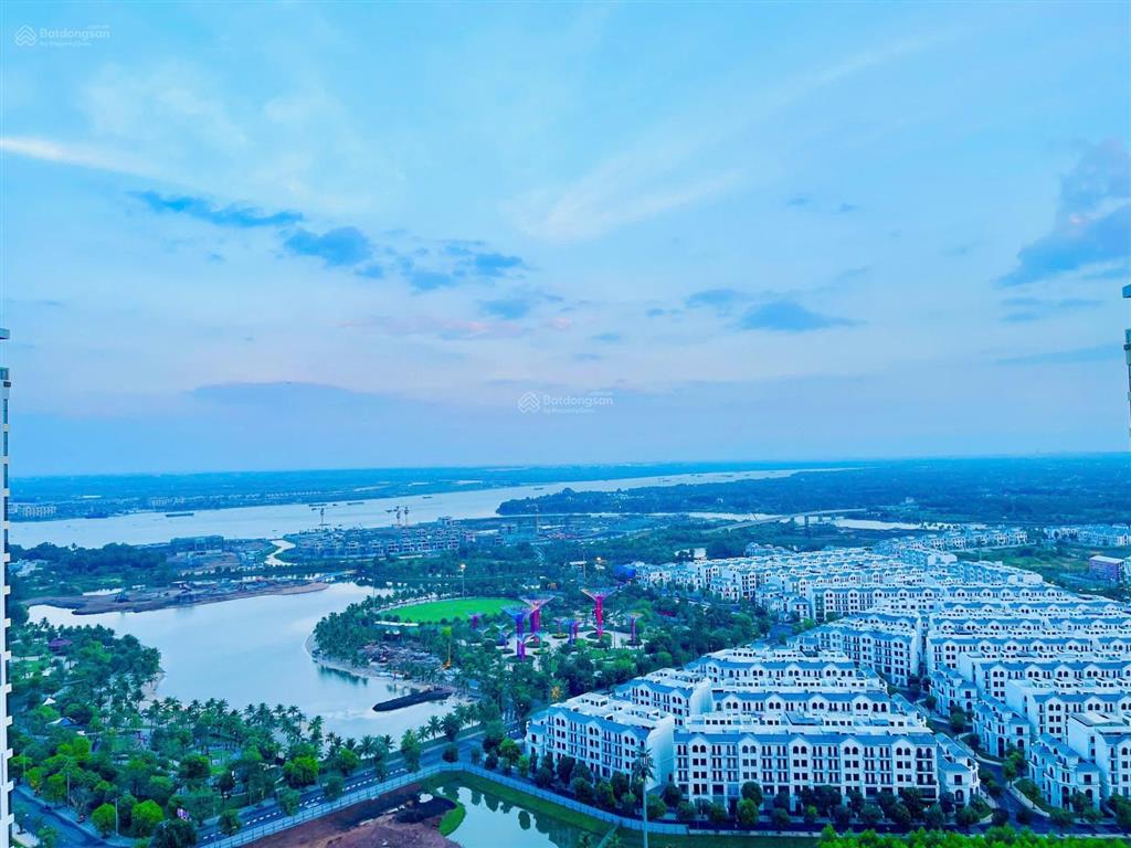 Cho thuê 2pn full nt, 15 tr/tháng. 2pn view sông, công viên & pháo hoa tại masteri centre point