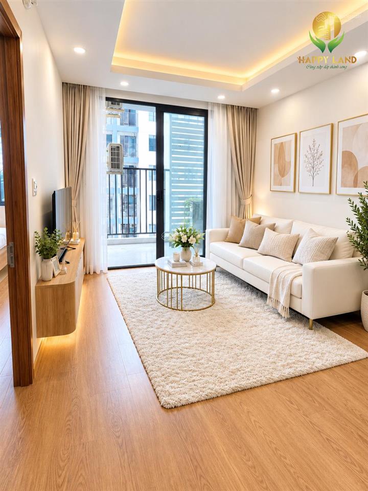Căn hộ mặt tiền, 2ty8 bao vat cuối năm vào ở