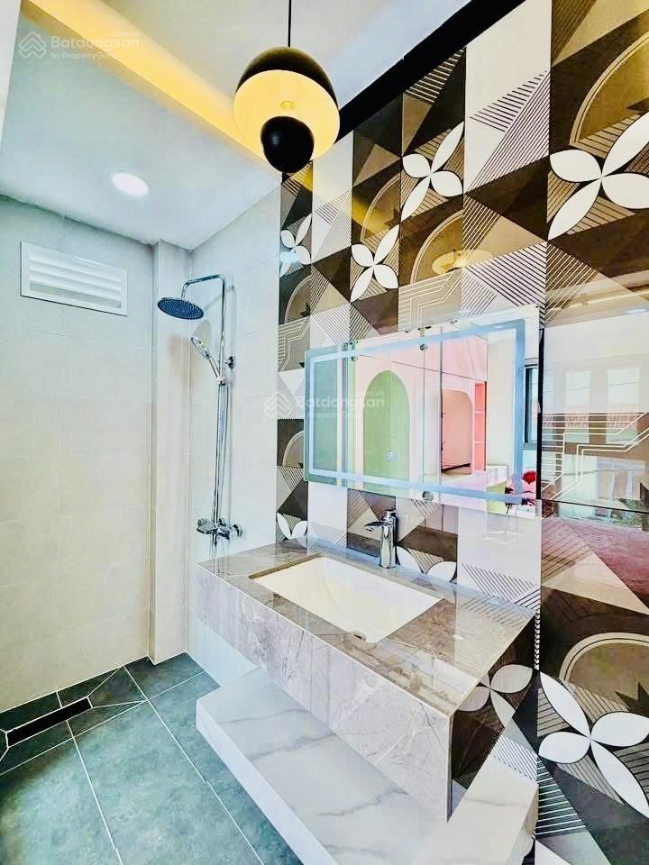 Mặt tiền thụt lê văn thọ, ngay gần cv làng hoa, chợ hạnh thông tây, hẻm xe tải. chỉ 8,8 tỷ