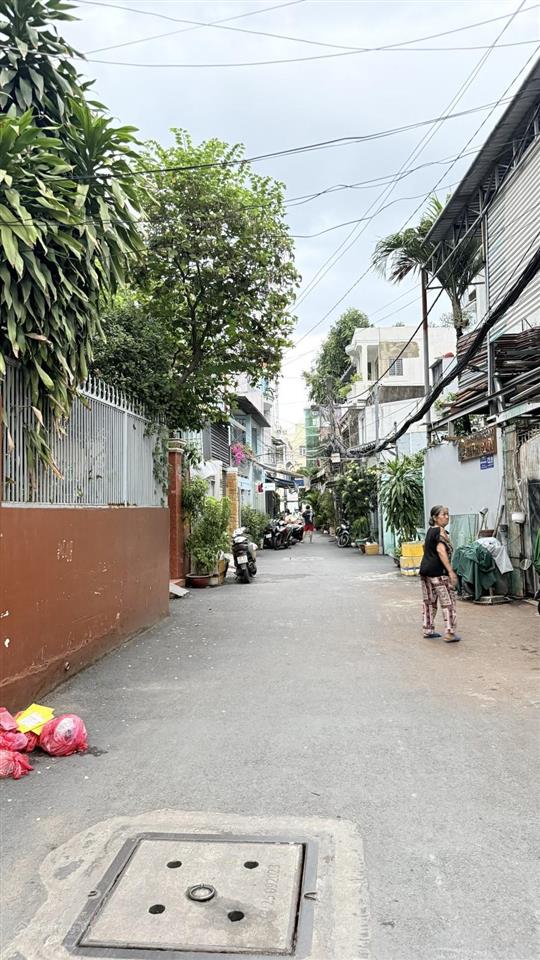 Bán nhà lô góc 2 mặt hẻm, hẻm xe hơi sát mặt tiền quang trung, thông pvt, giá chỉ 7.99 tỷ
