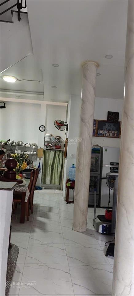 Bán nhà ngay mercedes quang trung, hẻm ô tô 3 tầng 93m2 5pn 3wc. giá chỉ 7.99tỷ.  0932 127 ***