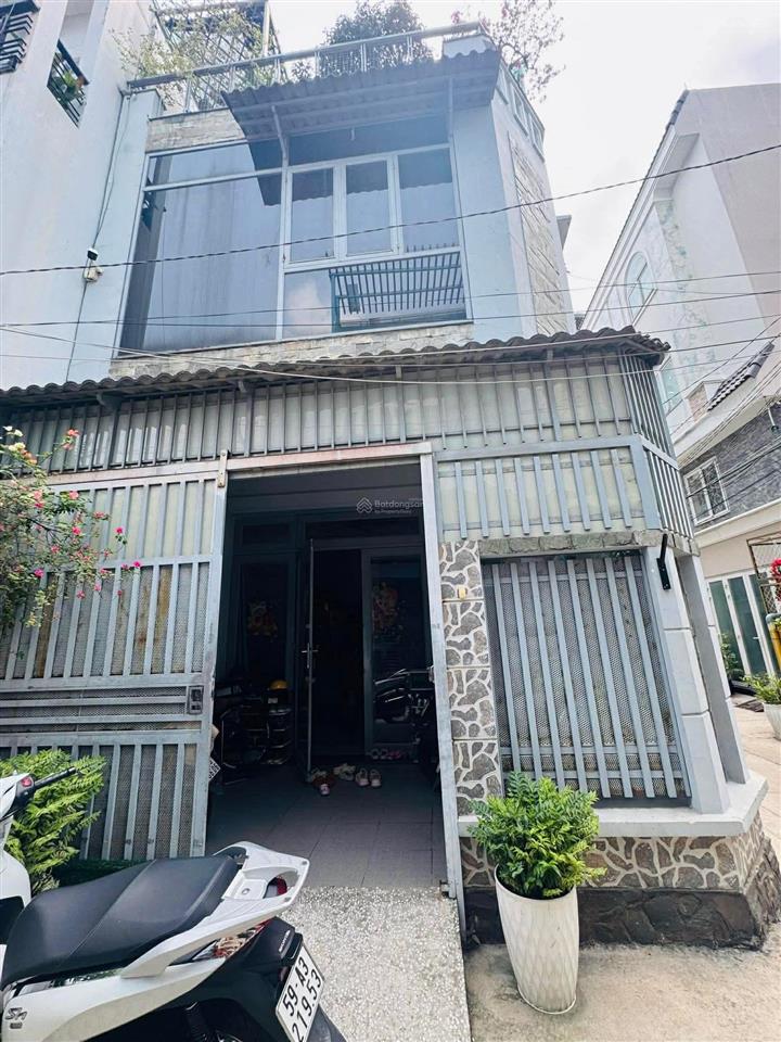 Bán nhà lê văn thọ, hẻm ô tô, lô góc  giá thương lượng cho kh thiện chí.  0932 127 ***