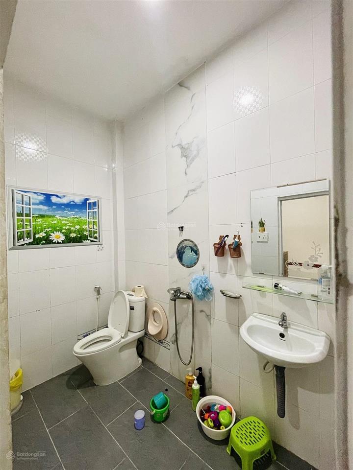 Bán nhà mới đẹp quang trung  ngay emart 2  2 tầng nở hậu. 47m2 giá chỉ 4,5 tỷ