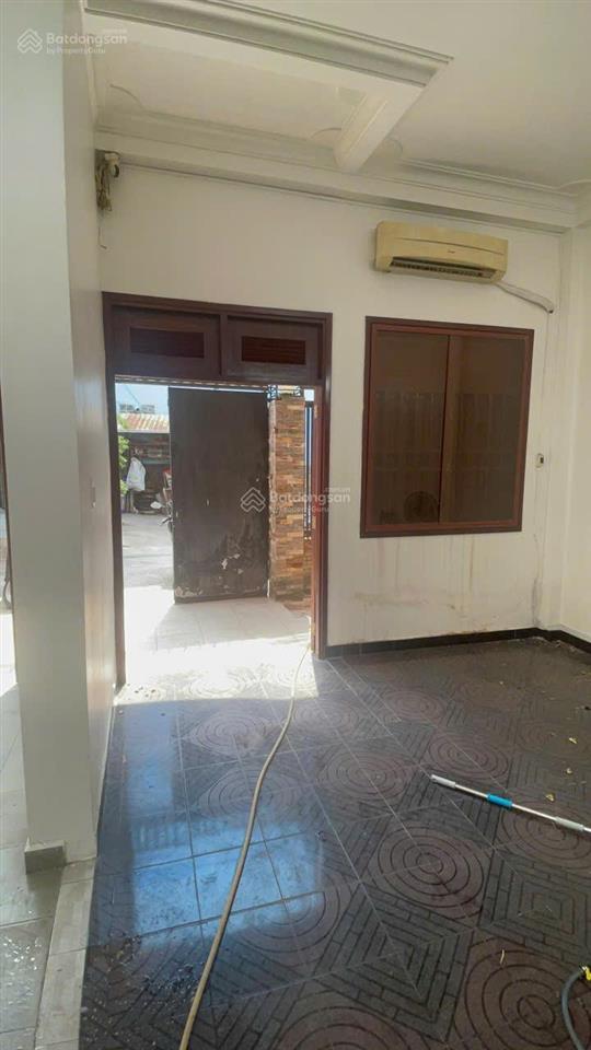 Giảm sâu 6 tỷ nhà ngang hiếm 7.1m, sát mặt tiền nguyễn văn lượng, chỉ còn 11 tỷ.  0932 127 ***