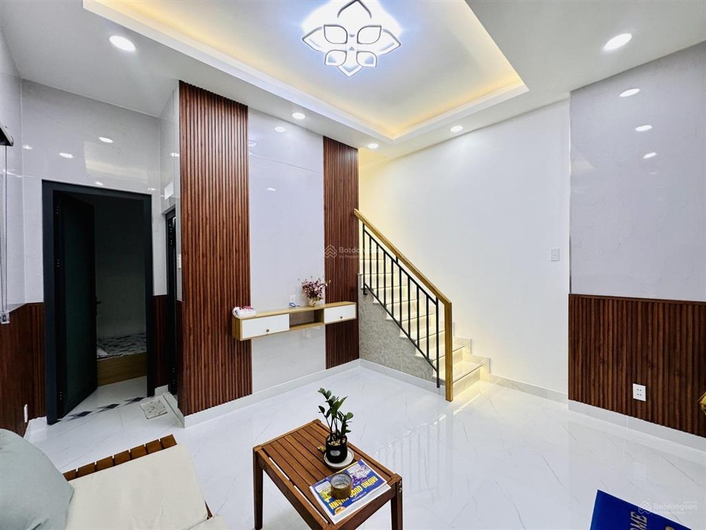 Bán nhà nhỏ đường quang trung hẻm xe hơi, 3 phòng ngủ, đầy đủ nội thất.  0932 127 ***