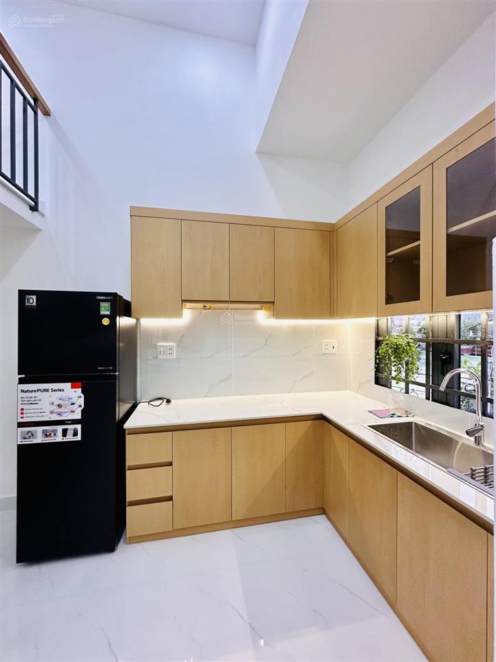 Bán nhà nhỏ đường quang trung hẻm xe hơi, 3 phòng ngủ, đầy đủ nội thất.  0932 127 ***