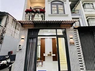 Bán nhà nhỏ đường quang trung hẻm xe hơi, 3 phòng ngủ, đầy đủ nội thất.  0932 127 ***