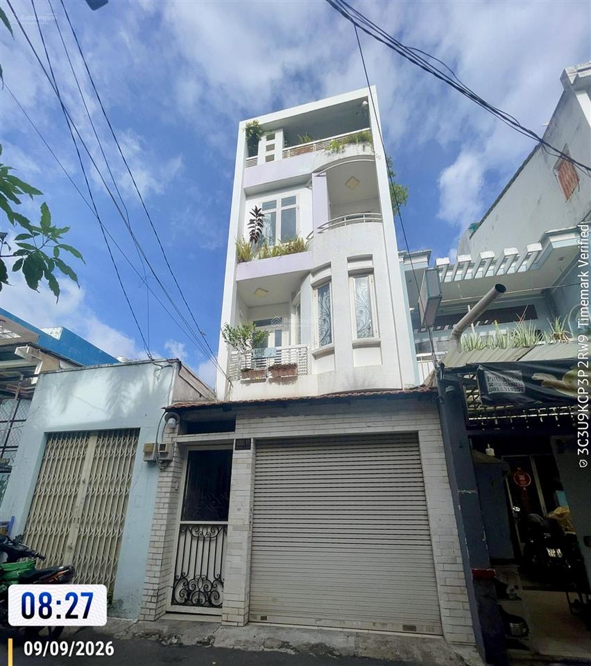 Bán gấp nhà đẹp 4 tầng, hẻm xe hơi cách quang trung 50m. nở hậu tài lộc. tl 0978 897 *** chính chủ