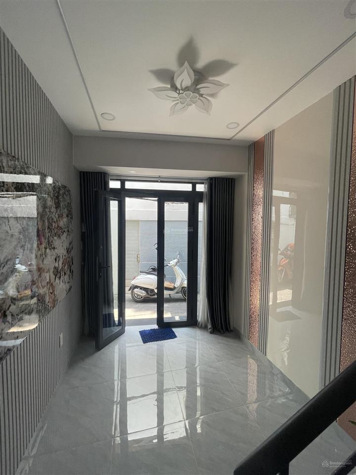 Nhà 4 tầng dtsd 60m2 giá tốt tại phú nhuận giá chỉ 3.95 tỷ.  0932 127 ***