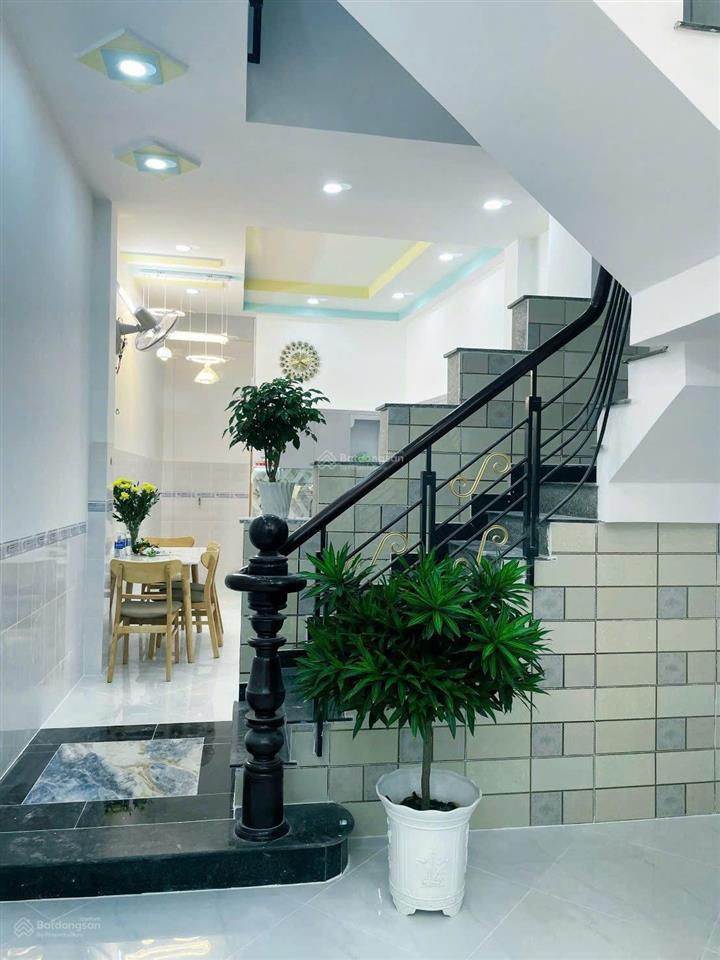 Bán nhà mới mặt tiền kinh doanh view công viên 3 tầng, 3pn. giá chỉ 6,45 tỷ tl.  0978 897 ***
