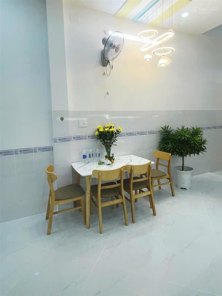 Bán nhà mới mặt tiền kinh doanh view công viên 3 tầng, 3pn. giá chỉ 6,45 tỷ tl.  0978 897 ***