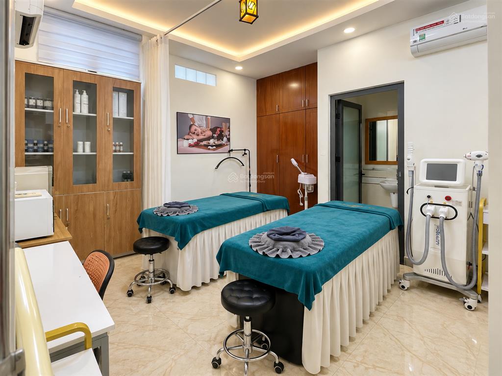 Bán nhà 4 tầng mặt tiền đường thống nhất có sẵn dòng tiền 25tr/tháng. giá giảm sâu chỉ 10.9tỷ