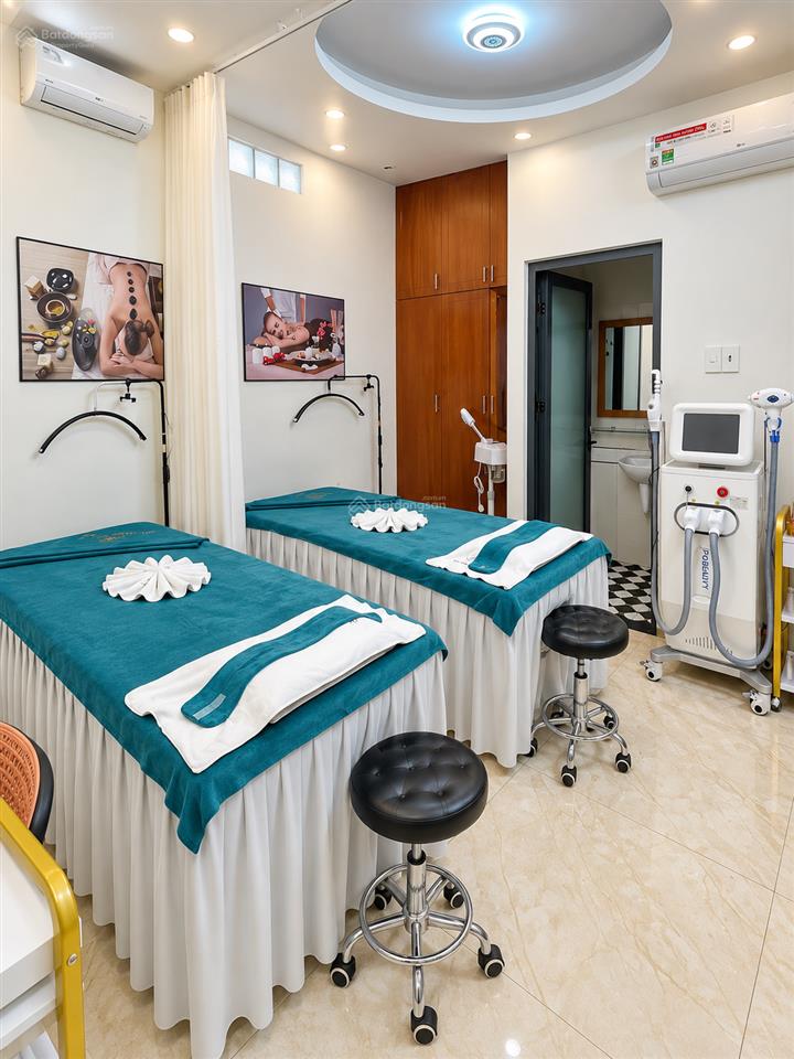 Bán nhà 4 tầng mặt tiền đường thống nhất có sẵn dòng tiền 25tr/tháng. giá giảm sâu chỉ 10.9tỷ