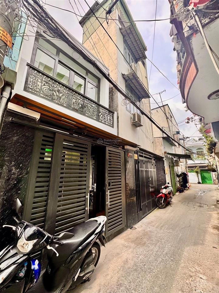 Bán nhà đẹp hẻm quang trung p.10, xe hơi đậu trước nhà. giá 3,55 tỷ.  0978 897 ***