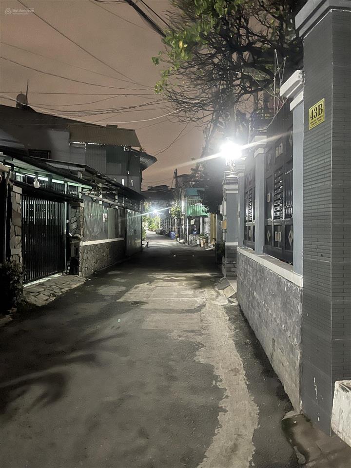 Cần bán nhà 2 tầng, ô tô ngủ trong nhà, p. tam bình, thủ đức. giá chỉ 6,6 tỷ thương lượng