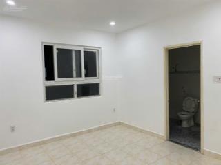 Kẹt tiền cần bán căn hộ đại thành, dt 83m2, 2pn, nt cơ bản, giá 1,8 tỷ