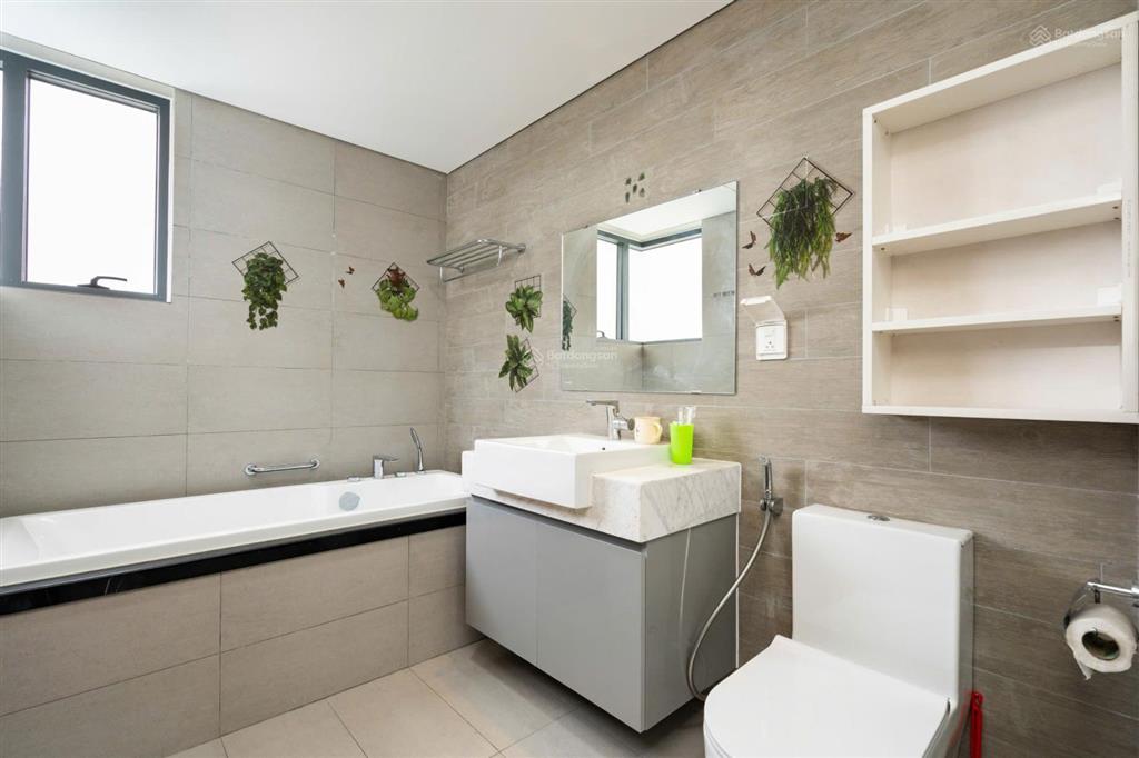 Cho thuê căn hộ âu cơ tower, dt 68m2, 2pn, nt cơ bản, giá 10tr/tháng
