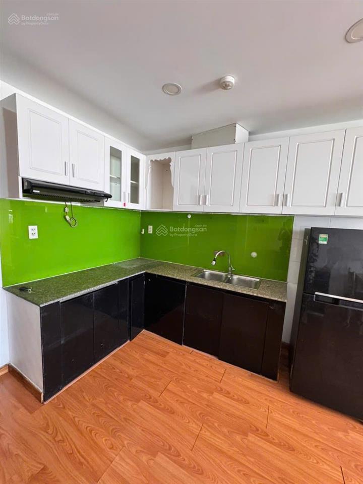 Bán căn hộ sài gòn town, dt 60m2, 2pn, nt cơ bản, giá 2.250 tỷ