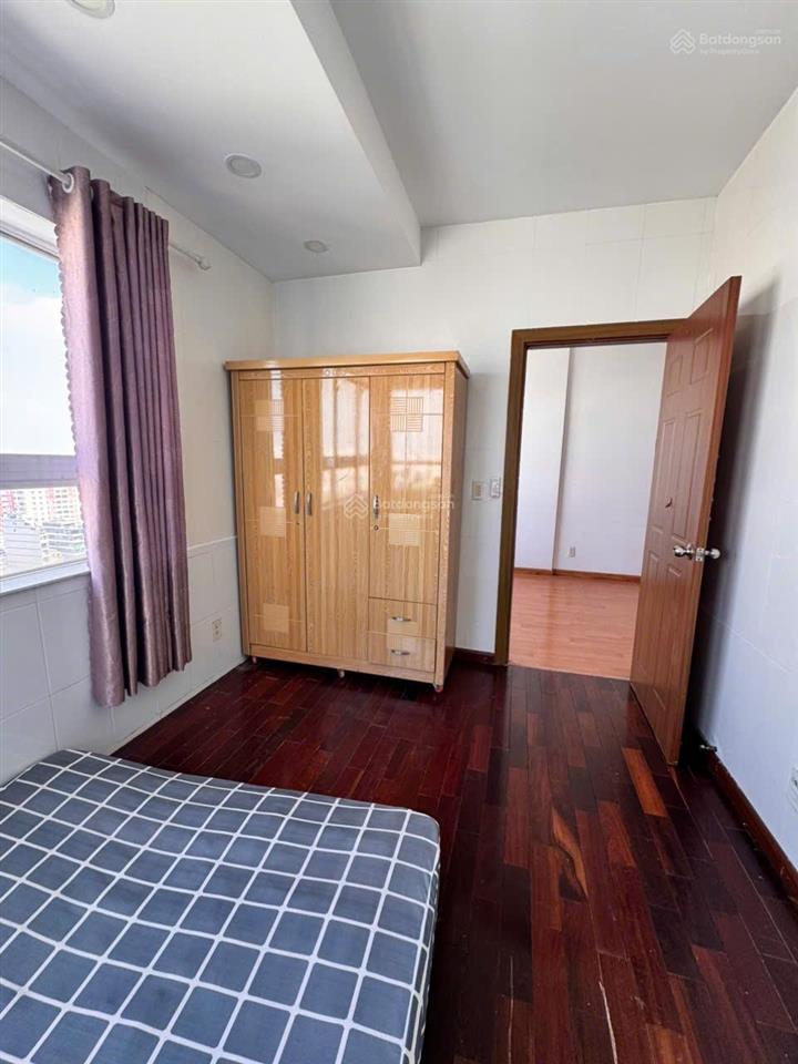 Bán căn hộ sài gòn town, dt 60m2, 2pn, nt cơ bản, giá 2.250 tỷ