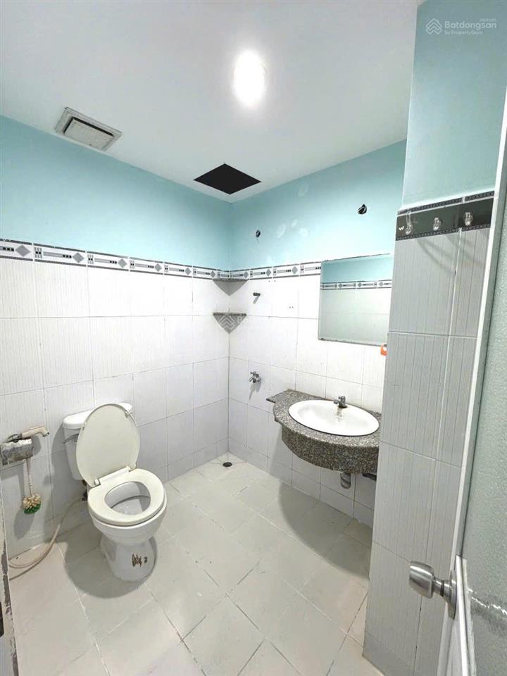 Bán chung cư lê thành, dt 82m2, 2pn, nt cơ bản, giá 2.8 tỷ tl