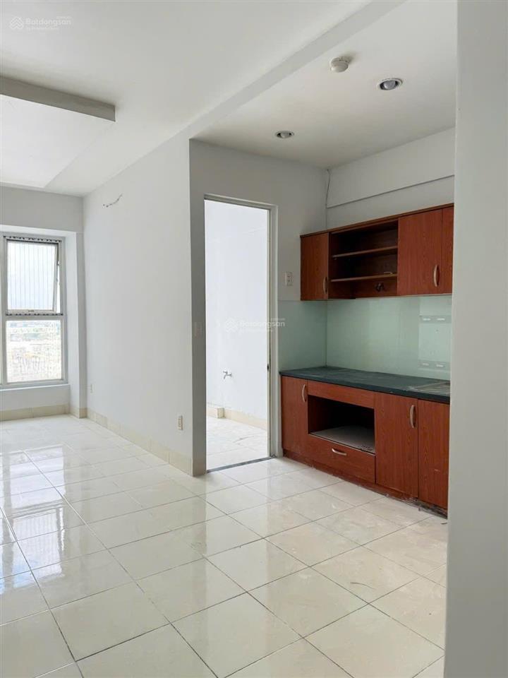 Bán chung cư hai thành, dt 51m2, 2pn, nt cơ bản, giá 2.550 tỷ