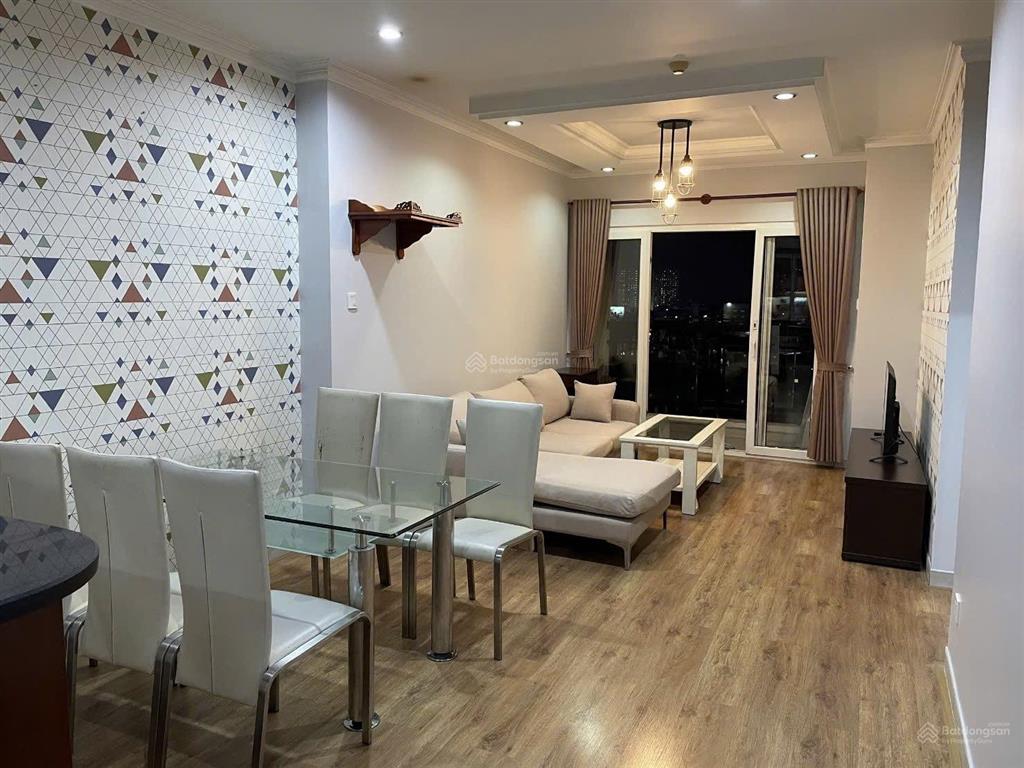 Bán chung cư phú thạnh, dt 60m2, 2pn, nt cơ bản, giá 2 tỷ tl
