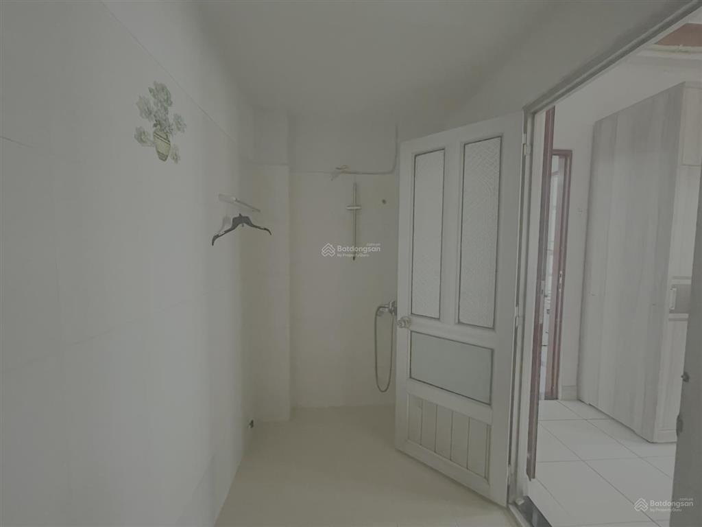 Chính chủ cho thuê căn hộ 3pn lầu 1 chung cư quân đội