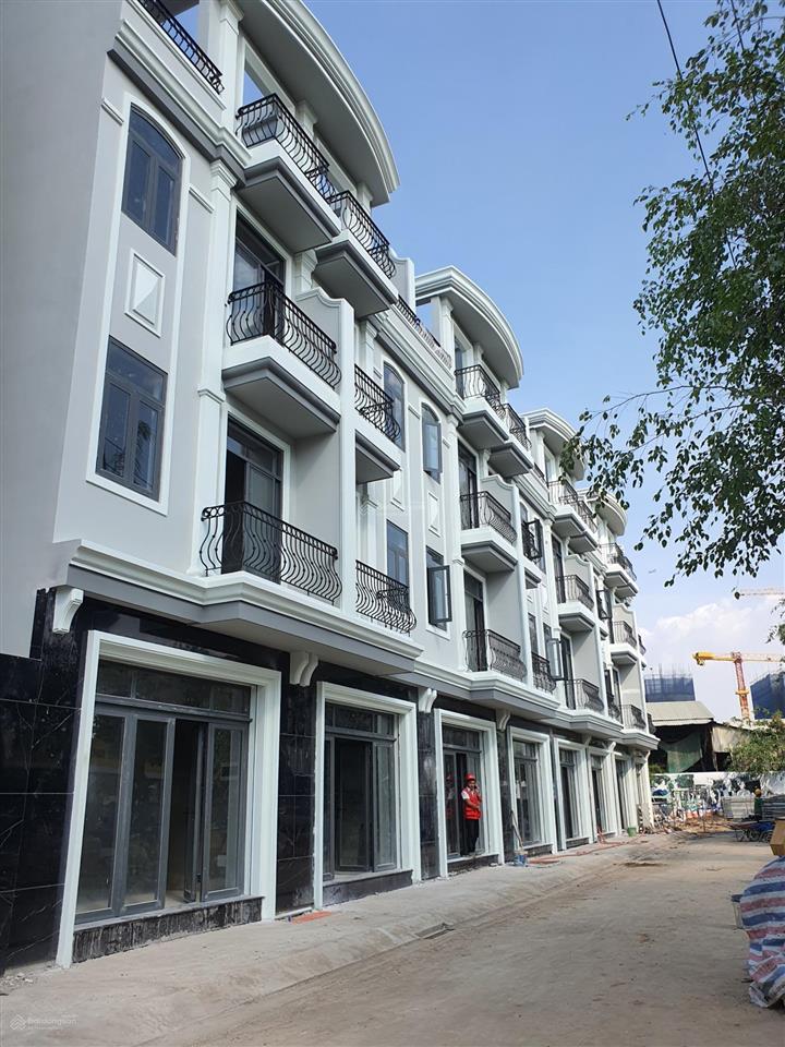 Bán nhà phố bcons city mặt tiền đường thống nhất, phường đông hòa dĩ an