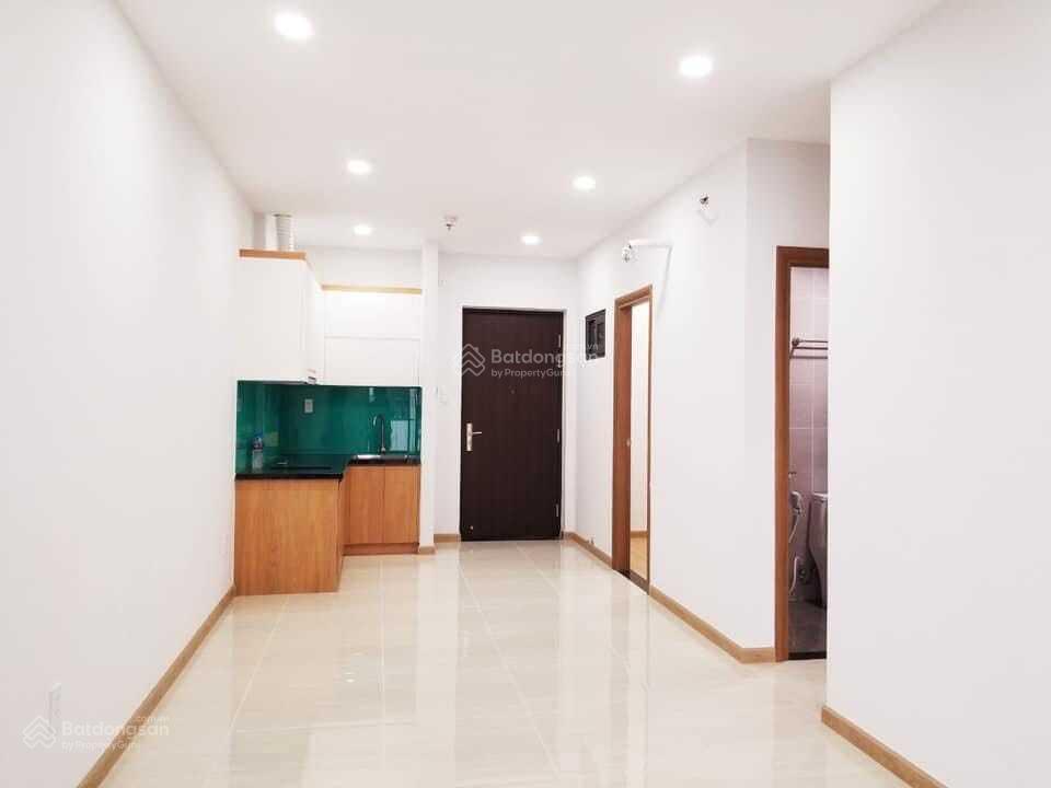 Bán căn 2pn 2wc bcons plaza, giá chỉ 2 tỷ 250, tầng cao. (view hồ bơi)