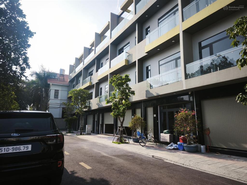 Thu hồi vốn, căn nội bộ chiết khấu 1 tỷ, nhà phố bcons uni valley. 65m2 giá 7ty450.  0901 663 ***
