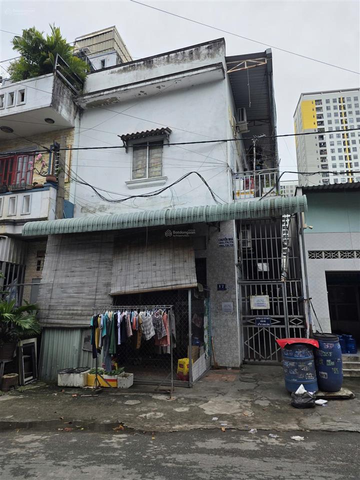 Bán dãy nhà 22 phòng tại đường số 3, dĩ an, bình dương, 10 tỷ, 200m2 full thổ cư.