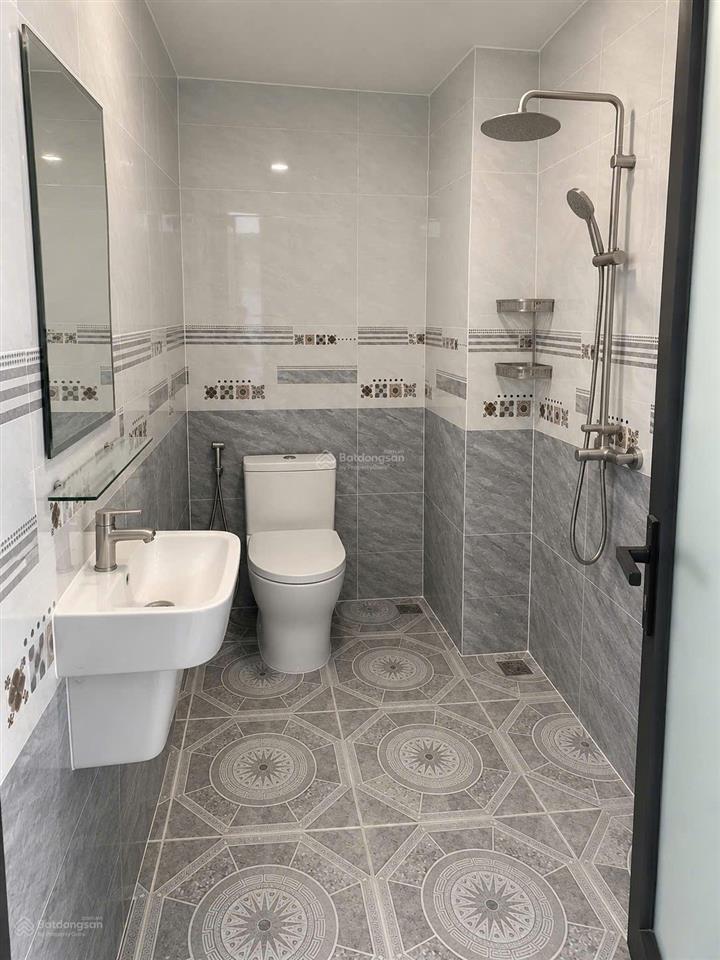 Cho thuê phòng trọ, chdv có gác. giá 4tr7/tháng. đầy đủ nội thất.