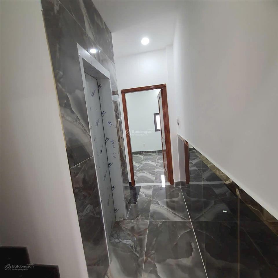 Nhà mới xd vào ở ngay  hxh 120 lê văn quới, p.bhh a.