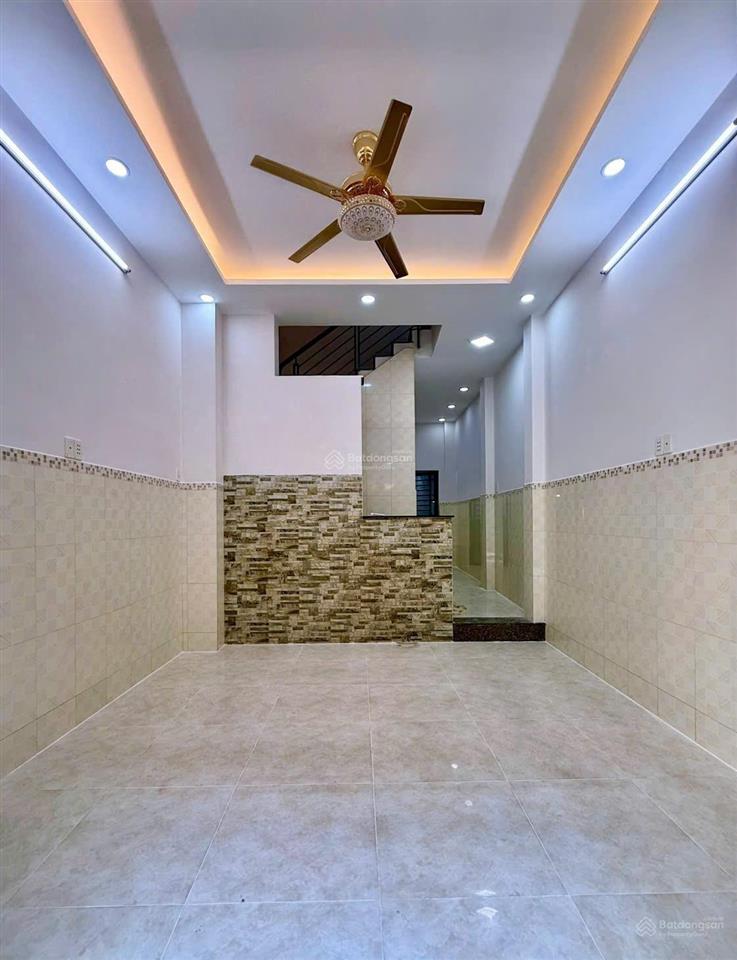 Nhà đẹp vào ở ngay  hẻm 435 phạm văn chí, q6