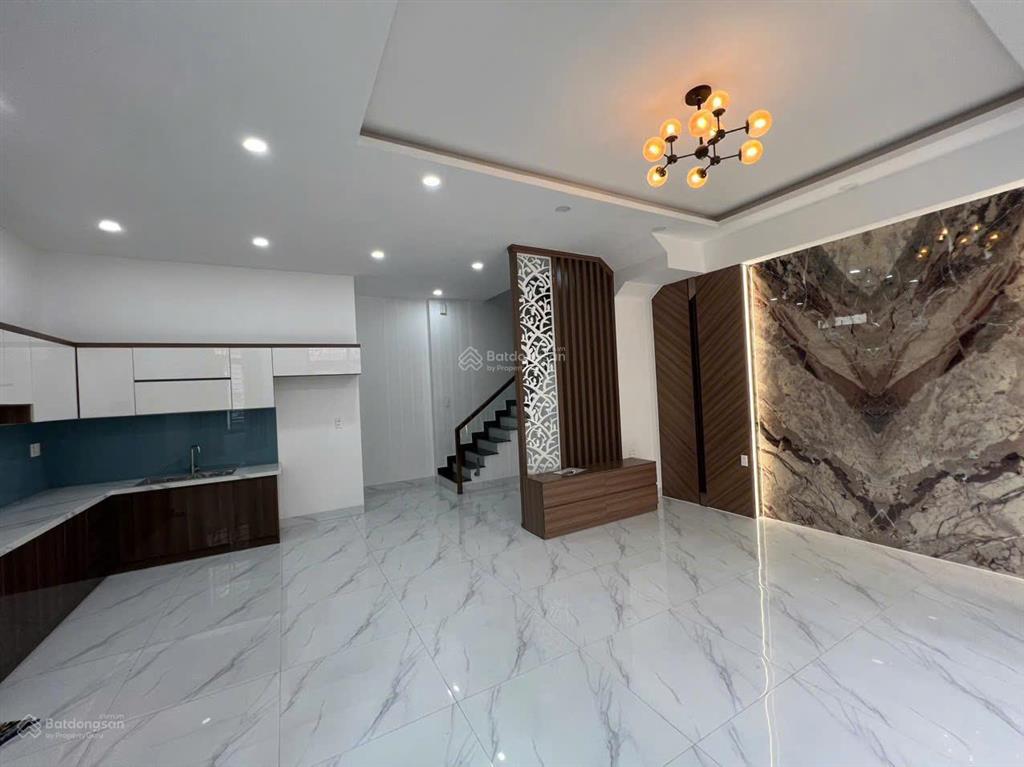 Vừa giảm giá 400tr  nhà mới xd vào ở ngay  hxh đường lk 89, p. bhh a.