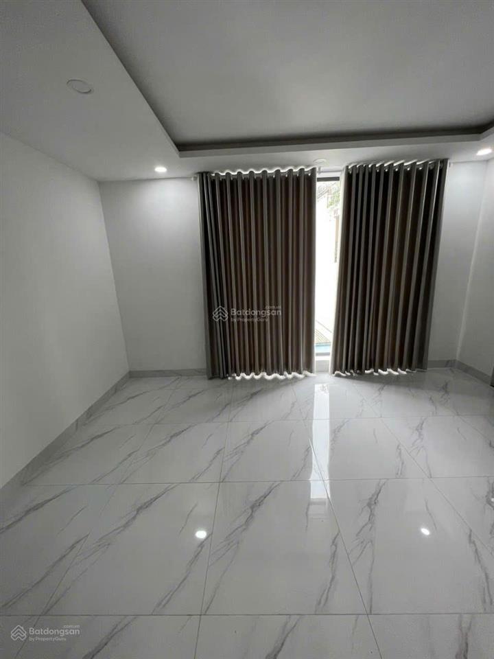 Vừa giảm giá 400tr  nhà mới xd vào ở ngay  hxh đường lk 89, p. bhh a.