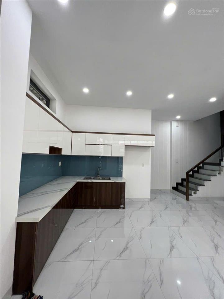 Vừa giảm giá 400tr  nhà mới xd vào ở ngay  hxh đường lk 89, p. bhh a.