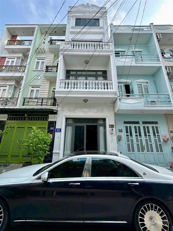 Nhà đẹp vào ở ngay  hxh 428 chiến lược thông hương lộ 2