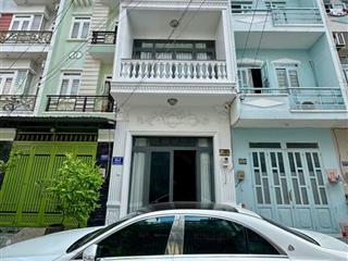 Nhà đẹp vào ở ngay  hxh 428 chiến lược thông hương lộ 2