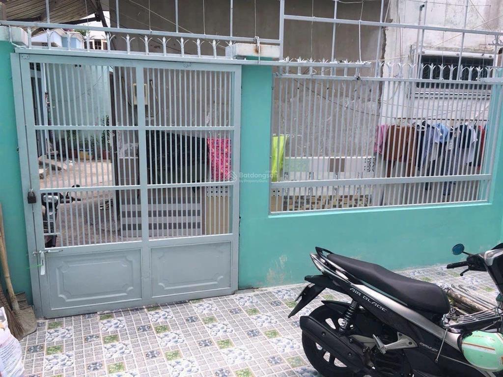 Nhà hẻm 637 tỉnh lộ 10  thông ra kdc tên lửa