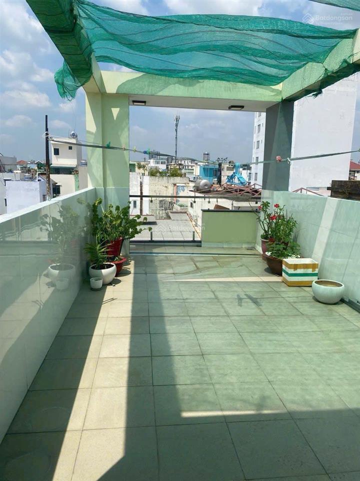 Nhà đẹp vào ở ngay  hxh 24 bà ký, ngay vòng xoay cây gõ.