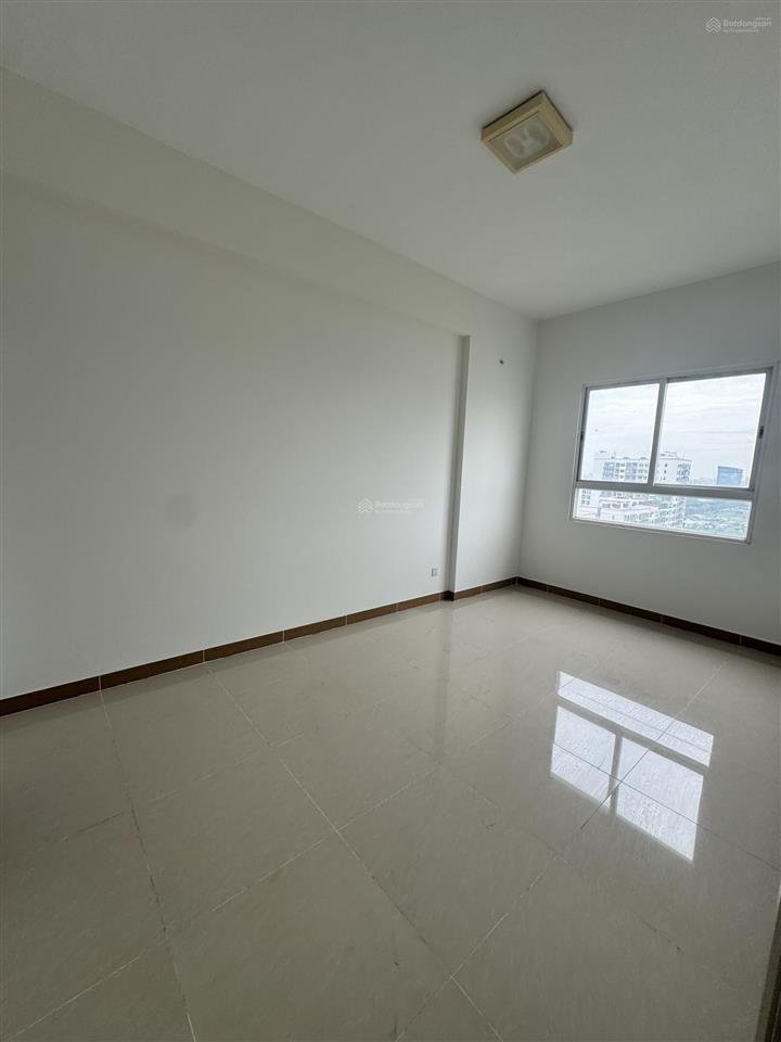 Cần bán căn hộ đức khải, phường bình khánh, quận 2, dt 71m, 2pn, 2wc view quận 1 giá 4,4 tỷ