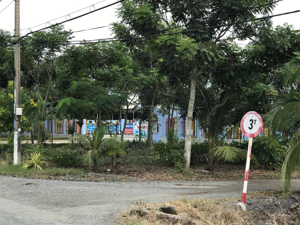 Bán đất mặt tiền đường kênh 10  2.958m2 10tỷ/tl khu b, ấp 4, xã lê minh xuân  bình chánh